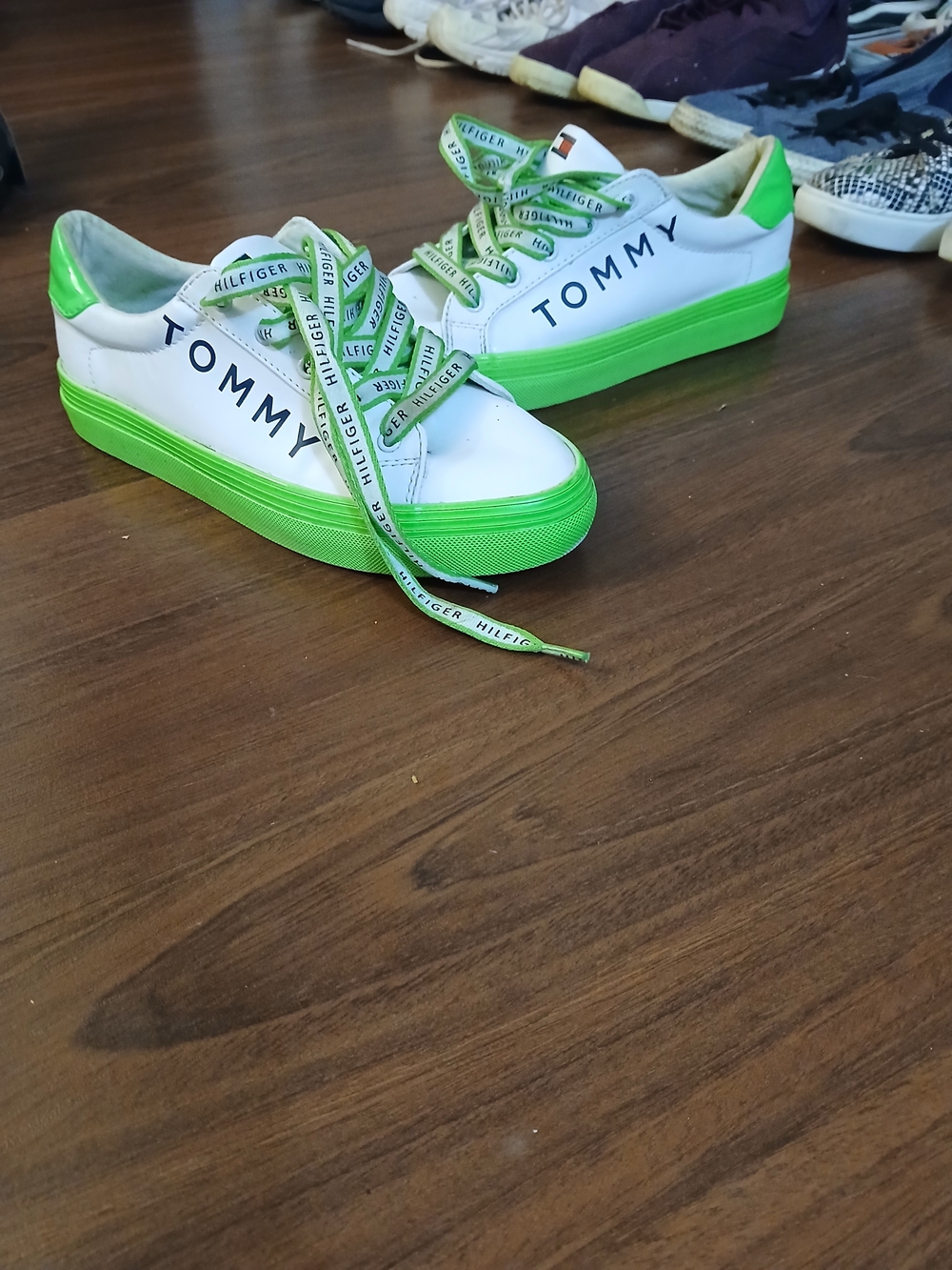 Tommy Hilfiger White Sneakers with Neon Green Accents